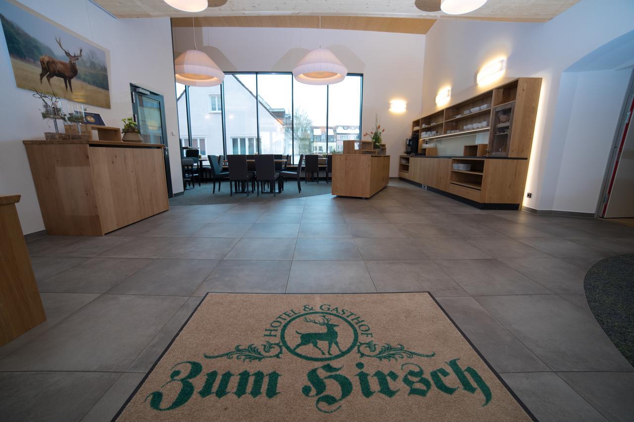 Hotel Zum Hirsch Wertingen エクステリア 写真
